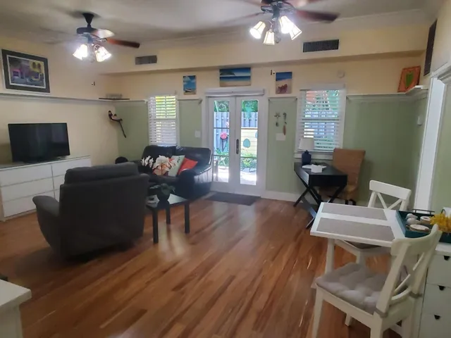 Downtown Delray Beach Unit Coco Palm Ste photo 11