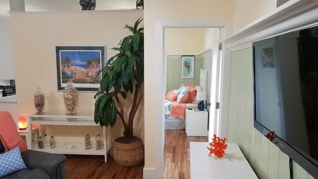Downtown Delray Beach Unit Coco Palm Ste photo 12