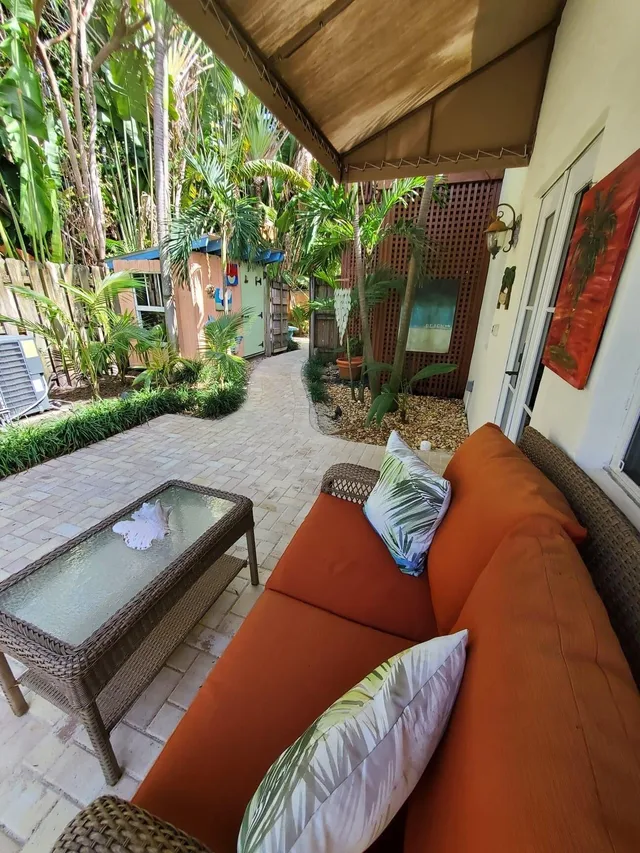 Downtown Delray Beach Unit Coco Palm Ste photo 32