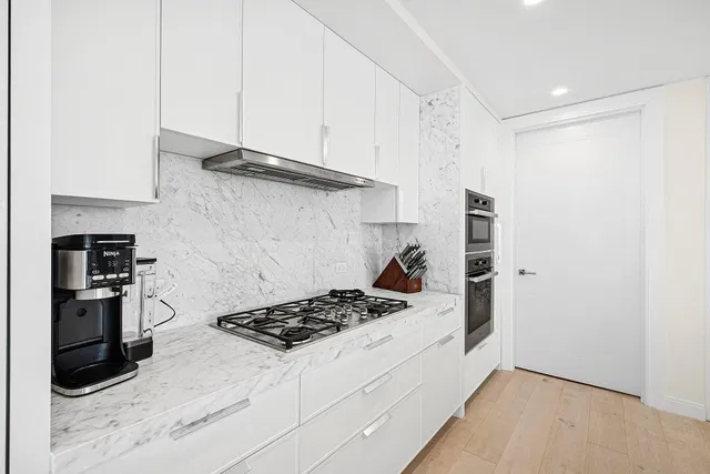 3550 South Ocean Condominium Unit 5e photo 11