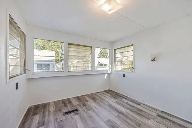 Residence photo 21
