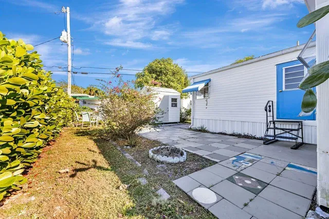 Residence photo 25