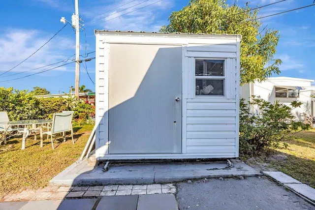 Residence photo 30