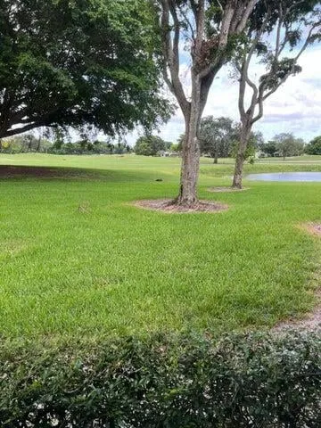 Unit 102 photo 2