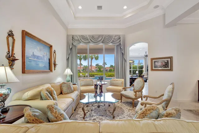 Mirasol Country Club Residence photo 11