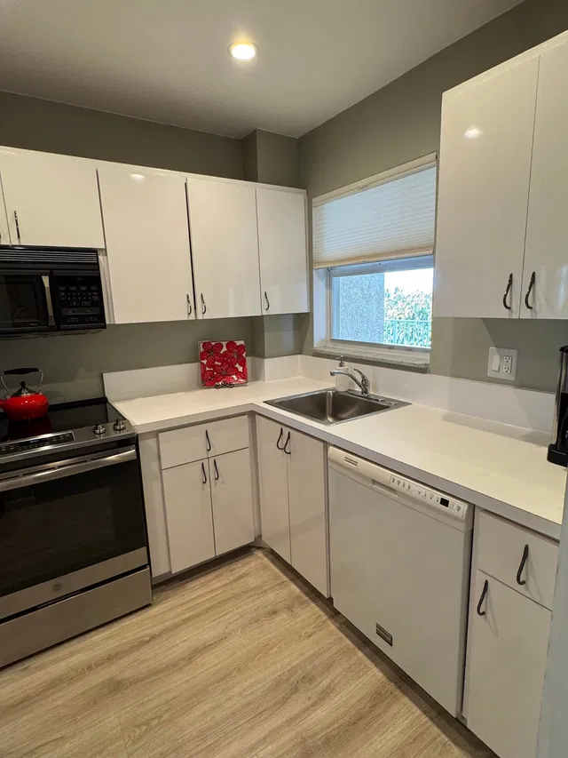  Unit G407 photo 12