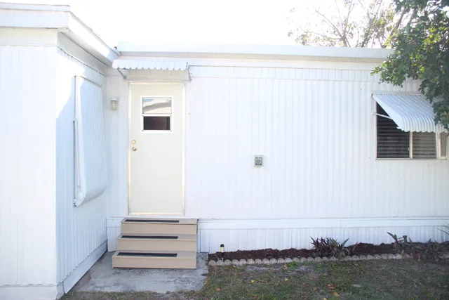 Residence photo 8
