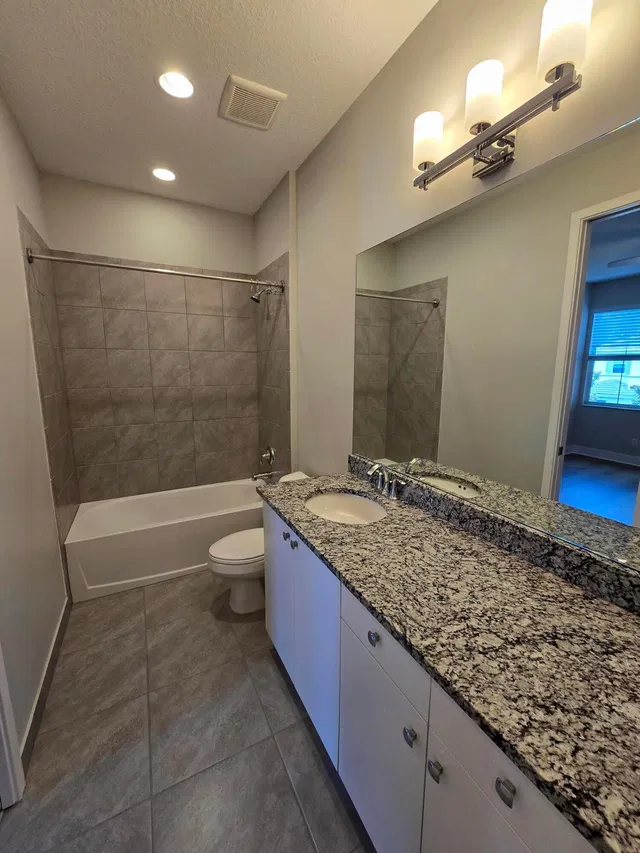Residences at Midtown Palm Beach Gardens Residence photo 7