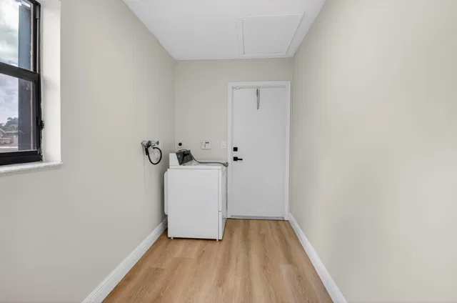 Residence photo 22