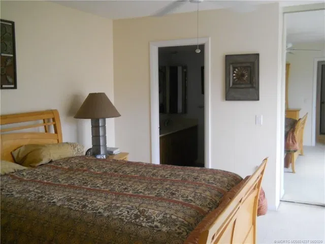 Residence photo 8