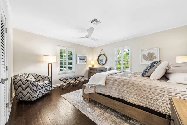 Residence photo 25