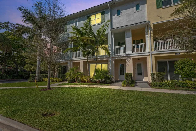 Alton Homes Palm Beach Gardens Residence photo 27