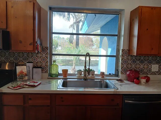 Residence photo 19