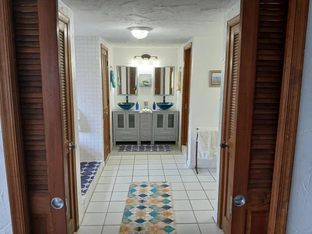 Residence photo 38