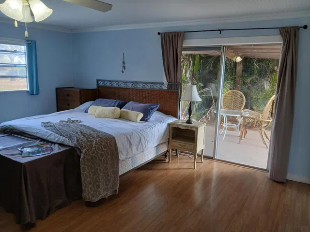 Residence photo 62