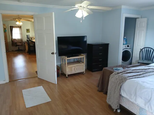 Residence photo 63