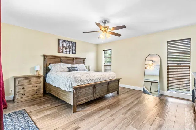Residence photo 12