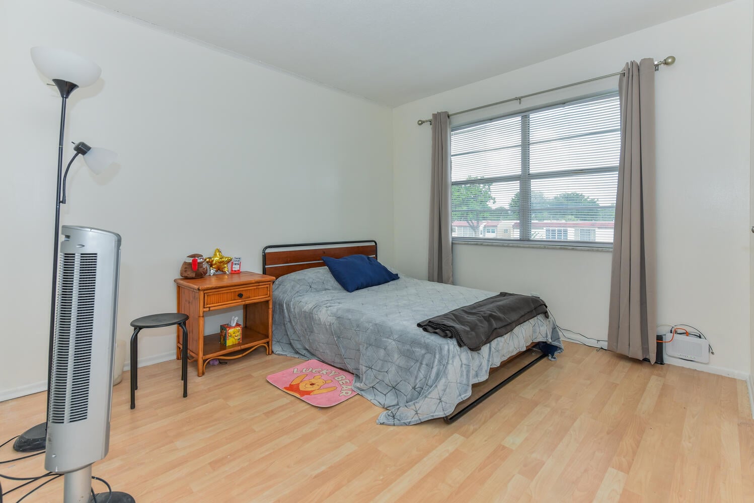 Residence photo 18
