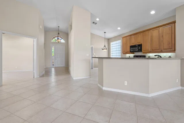 Residence photo 20
