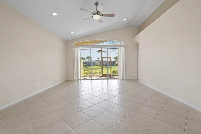 Residence photo 27