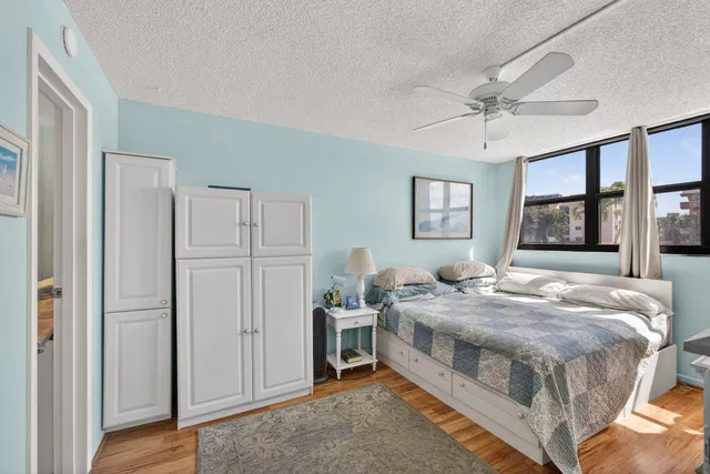 Golfview North Palm Beach I Unit 207 photo 23