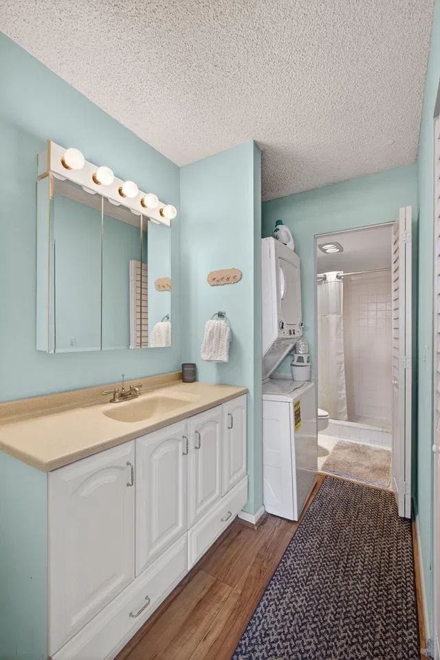 Golfview North Palm Beach I Unit 207 photo 27