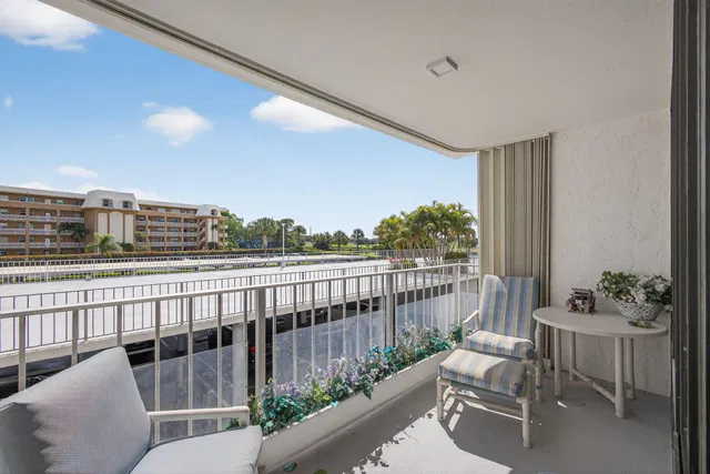 Golfview North Palm Beach I Unit 207 photo 40