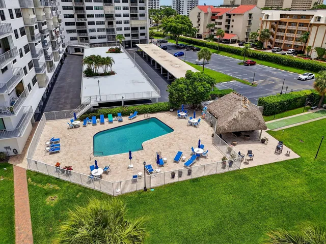 Golfview North Palm Beach I Unit 207 photo 52