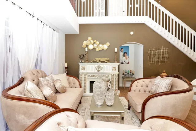 Residence photo 5