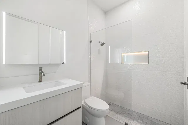 Residence photo 14