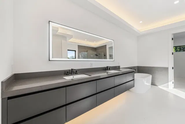  Residence photo 15