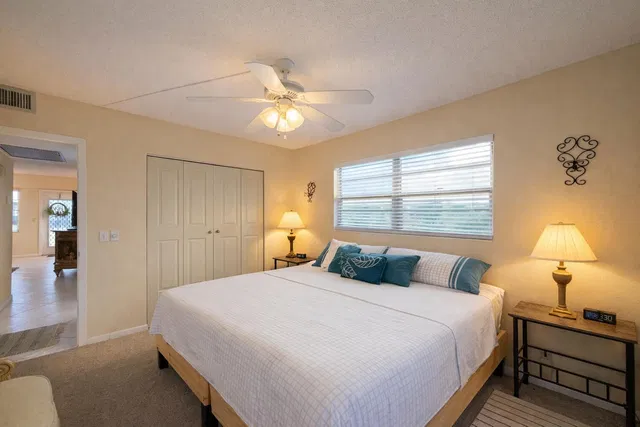 Residence photo 8