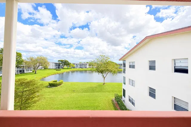 Residence photo 21