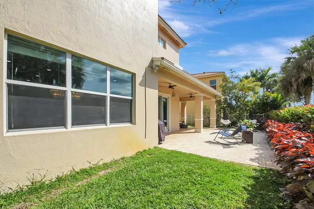 Residence photo 48