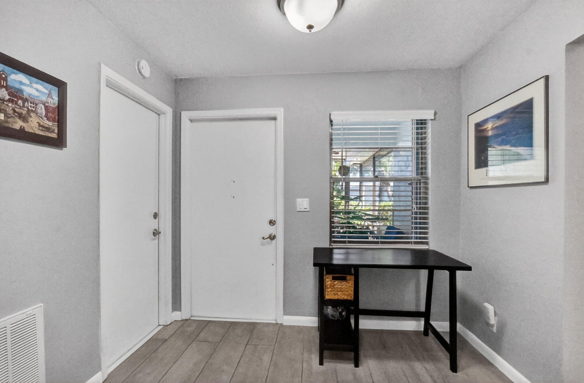 Residence photo 6