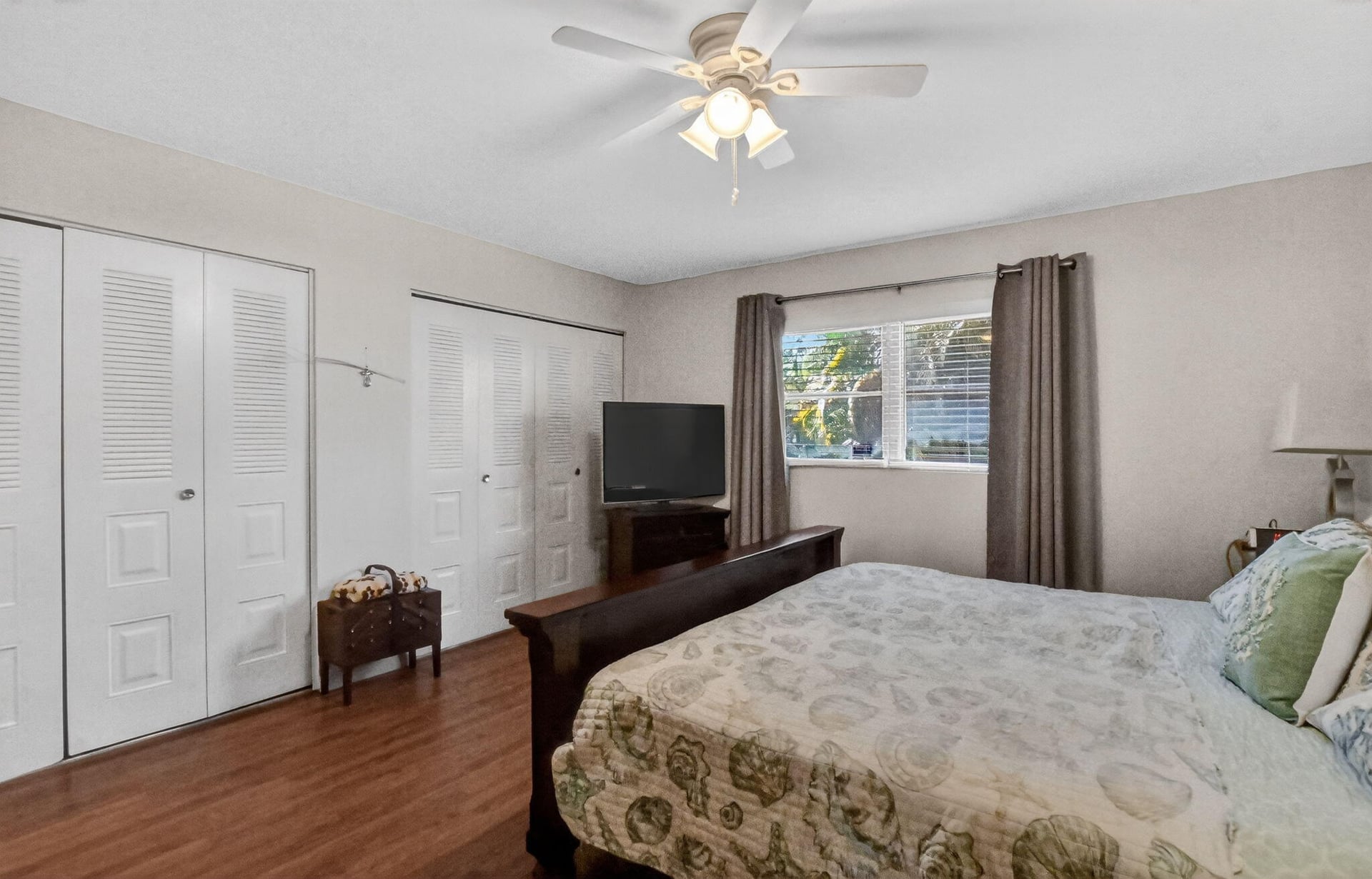 Residence photo 24