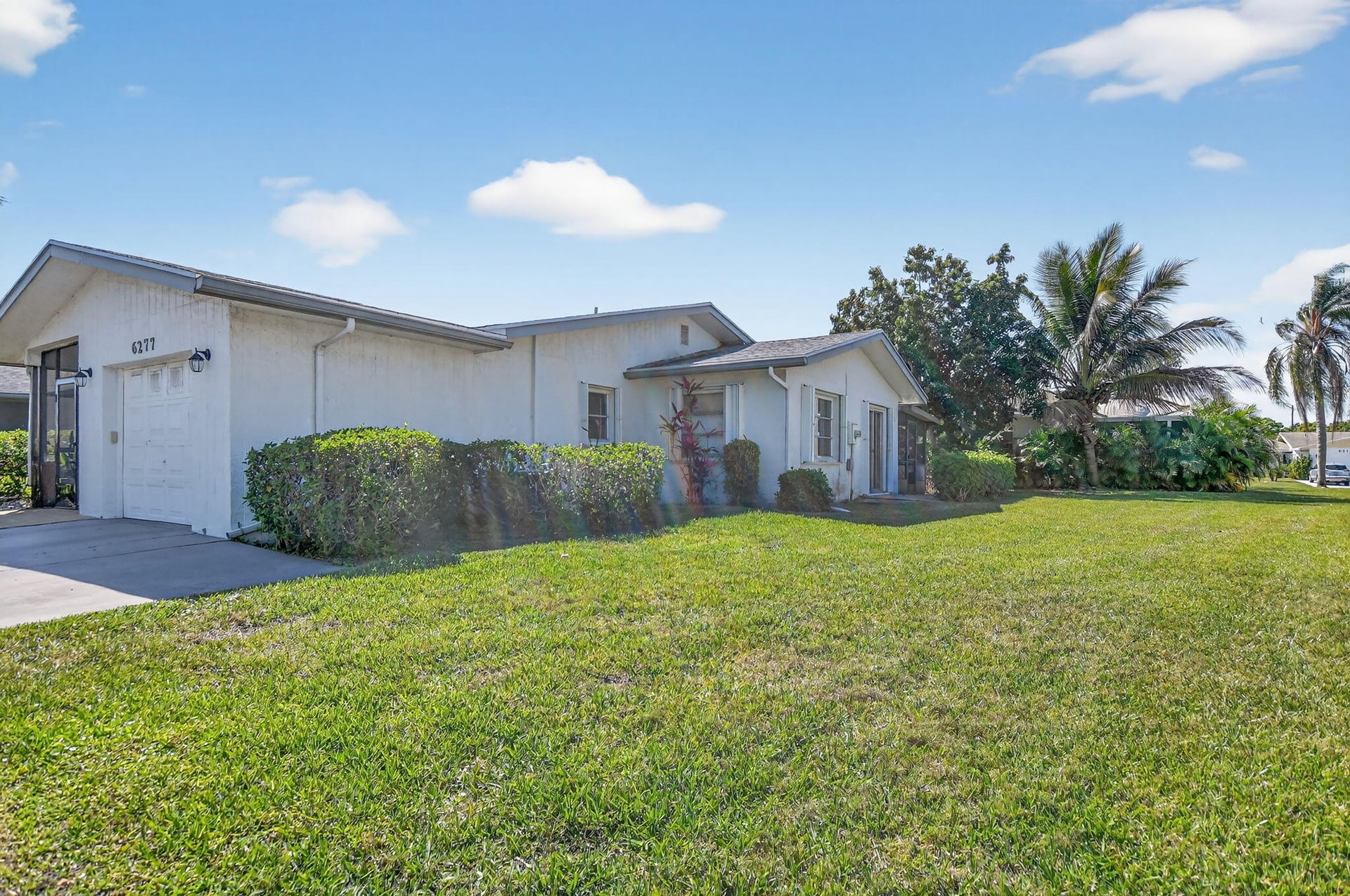 Residence photo 30
