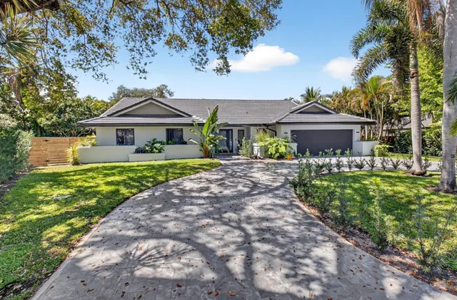 Residence photo 2