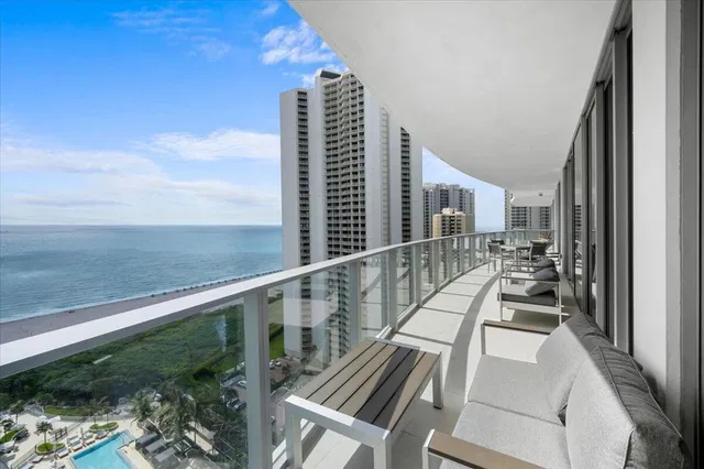 Amrit Ocean Resort & Residences Unit P-1904 photo 3