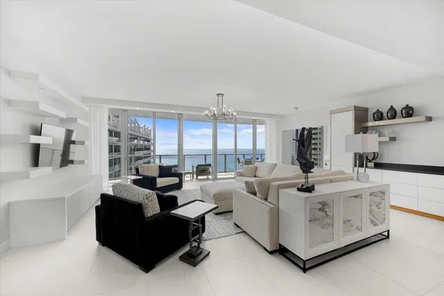 Amrit Ocean Resort & Residences Unit P-1904 photo 4