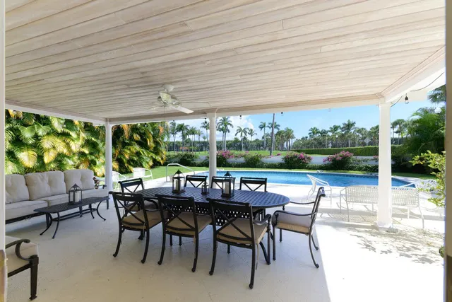 Residence photo 2