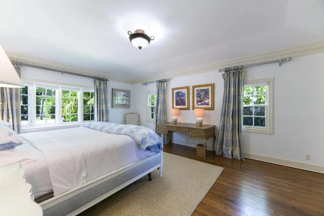 Residence photo 11