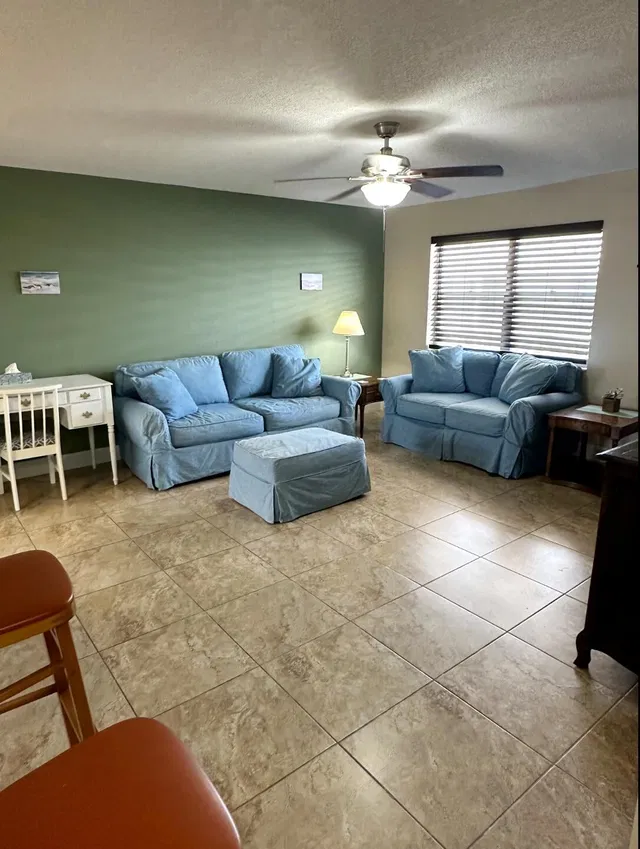 Village of North Palm Beach Unit 201 photo 2