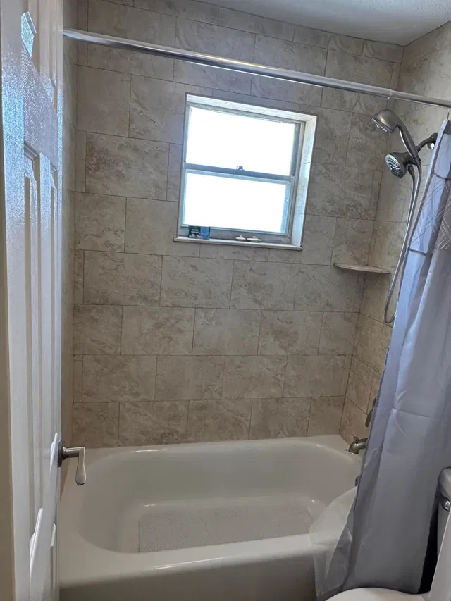 Village of North Palm Beach Unit 201 photo 17