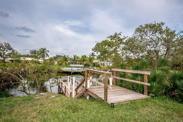 Village of North Palm Beach Unit 201 photo 24