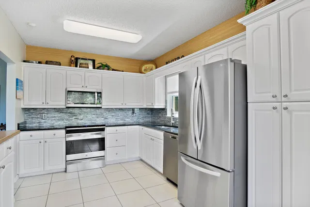 Harbour Ridge Unit 27 photo 9