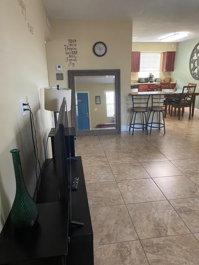 Village of North Palm Beach Unit 104 photo 4