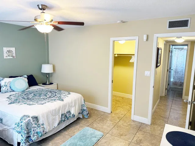 Village of North Palm Beach Unit 104 photo 11