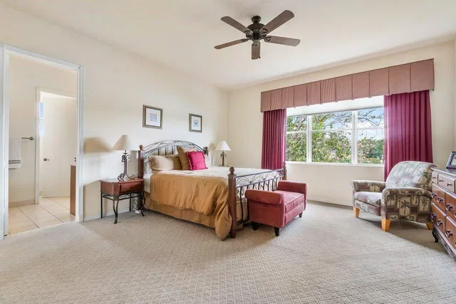 Residence photo 24