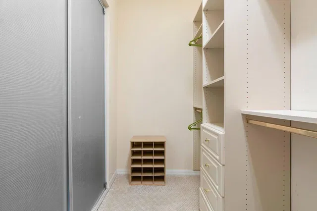 Residence photo 28